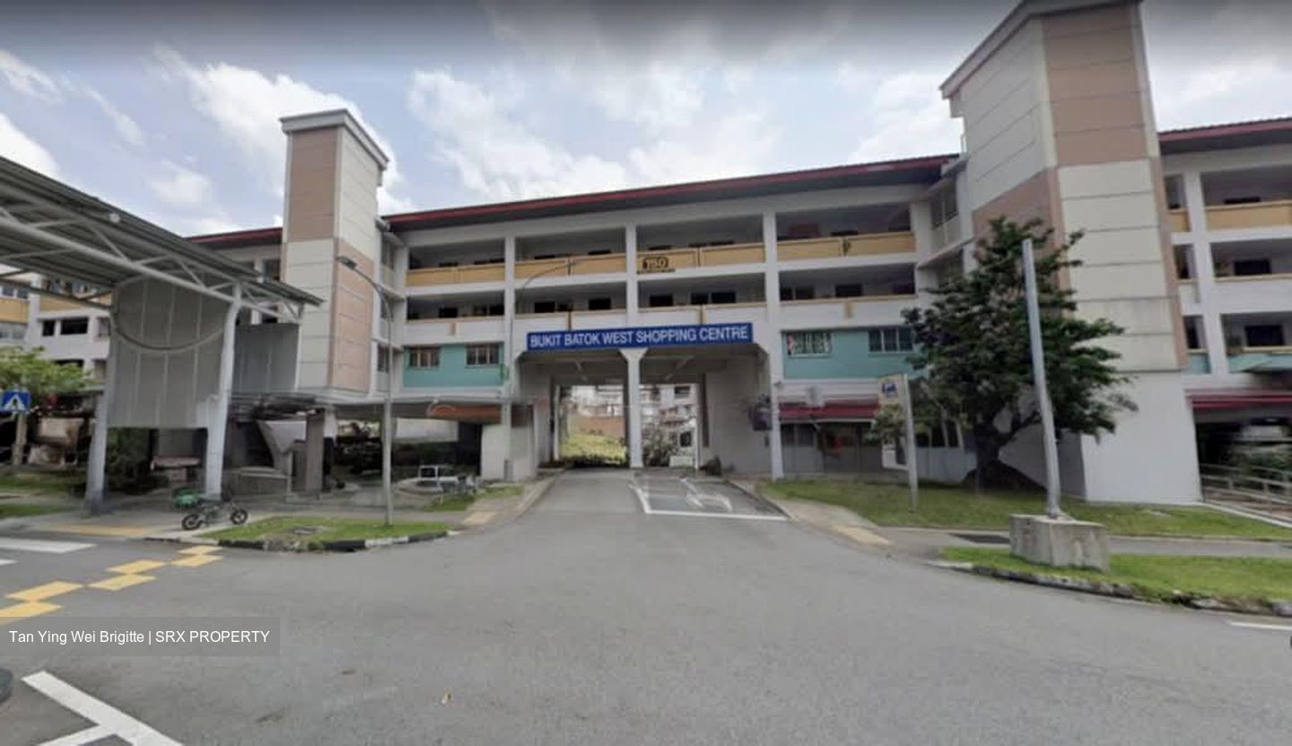 Bukit Batok Street 11 (D23), Shop House #569154151